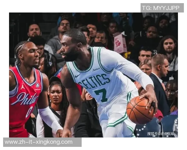 雄鹿与费城76人激战正酣谁能在季后赛中笑到最后